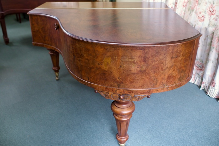 グランドピアノの写真R.Gors & Kallmann - 2.jpeg